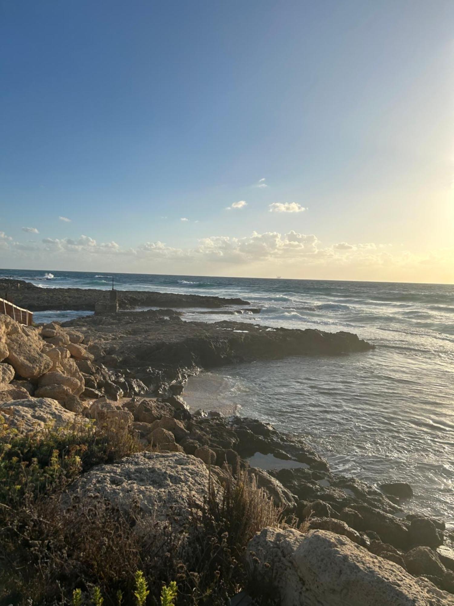 The Turquoise Suite On The Sea Trail, Atlit Kültér fotó